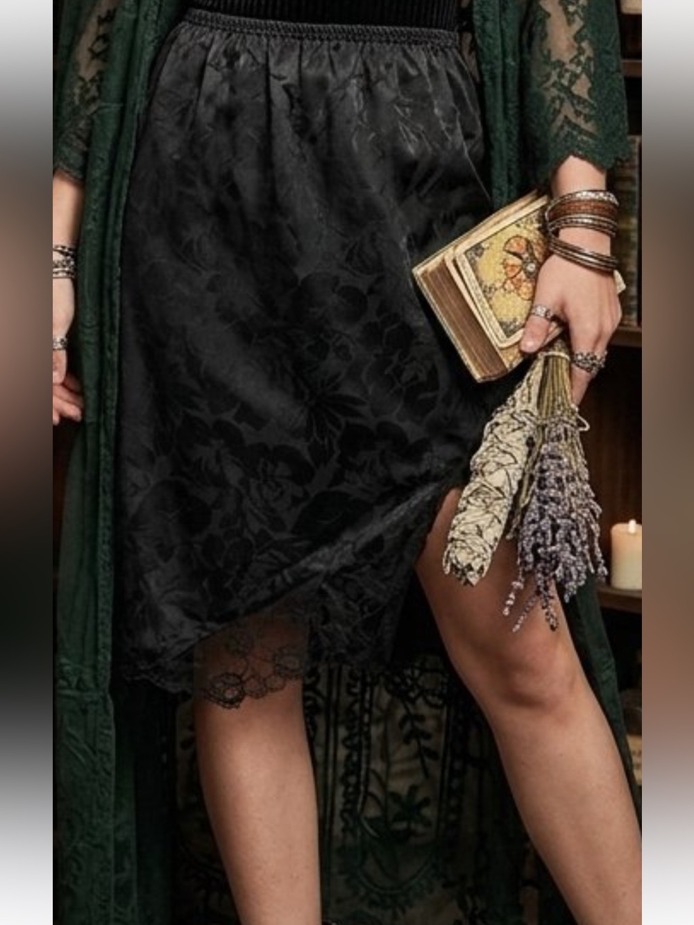 Vintage Black Jacquard Floral Half Slip Skirt Lace Hem Goth Whimsigoth Grunge M